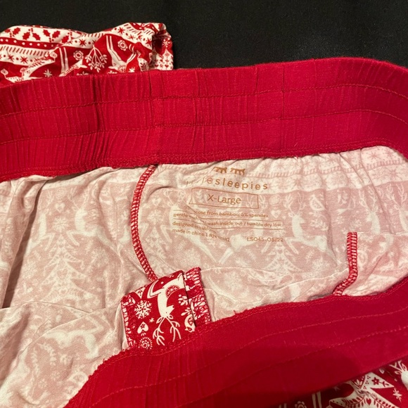 Little sleepies - men’s pajama pants - reindeer cheer. - Picture 2 of 2